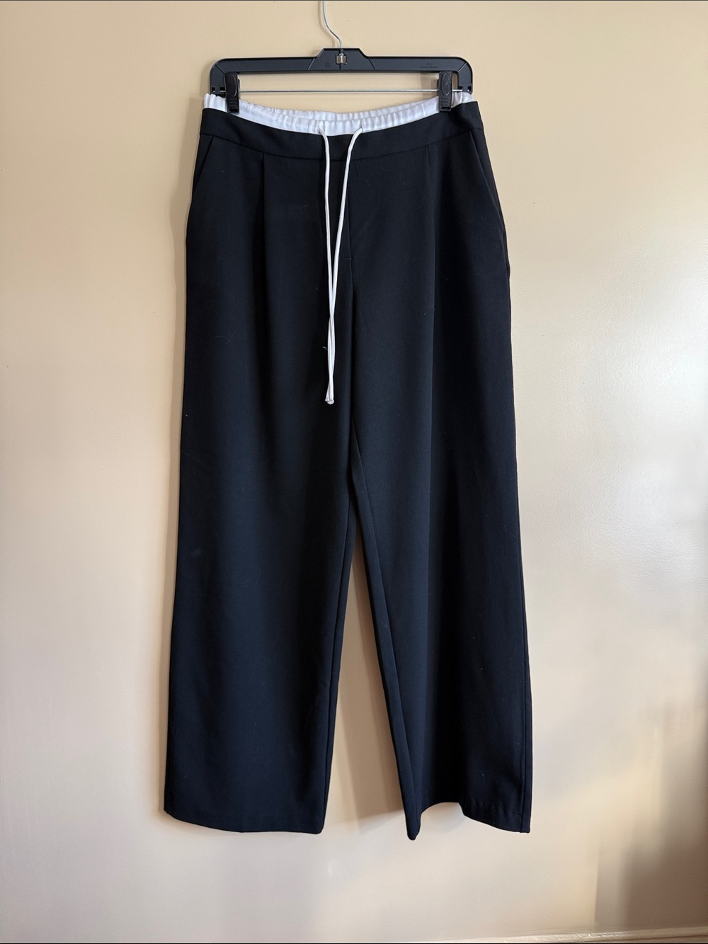 Zara Black Wide-Leg Pants with White Drawstring Waist
